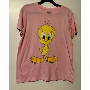 Looney Tunes Pink Tweety Bird Tee  XL Fits Like A Large Tshirt